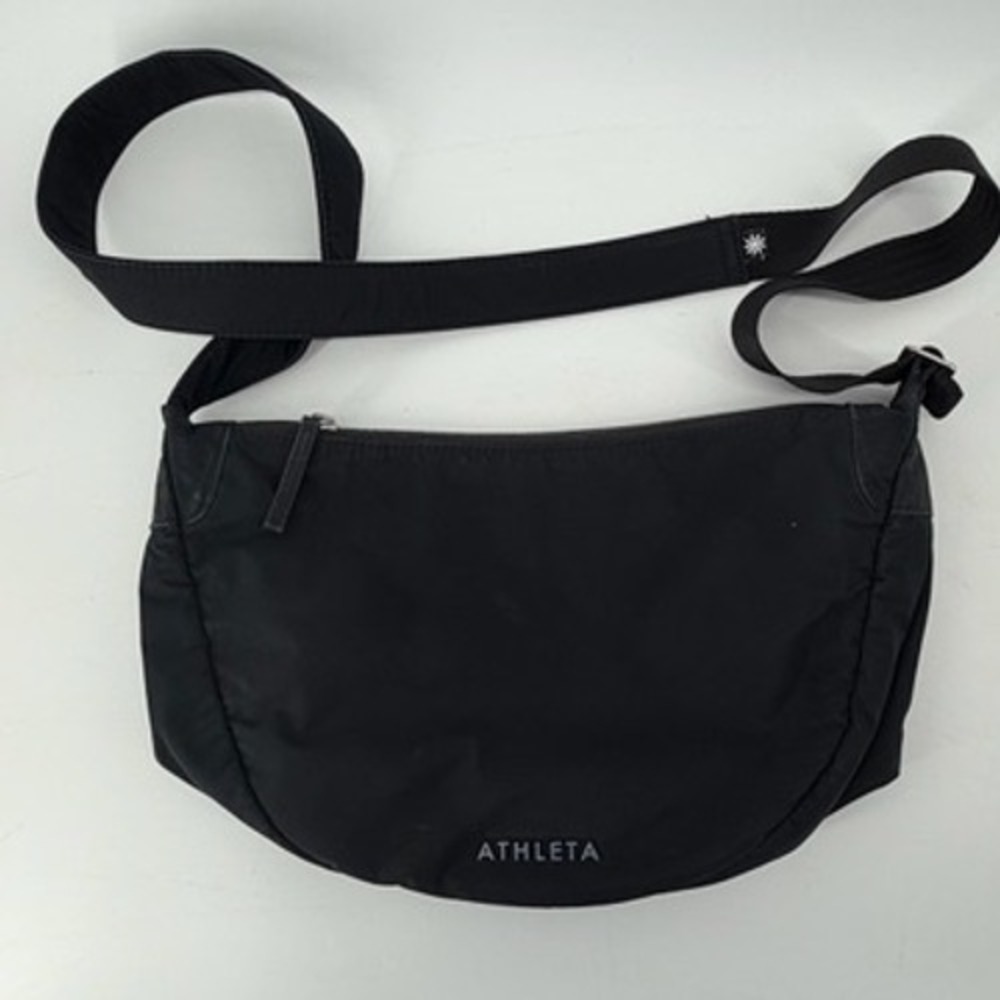 Athleta Revive Crossbody Bag Black Recycled Polyester Crescent Sling Adjustable